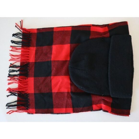Club Room Men's One Size Red/Black Plaid 2 Piece Scarf & Beanie Set - Picture 4 of 5